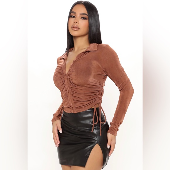 Fashion Nova Slinky Top size Medium - Picture 3 of 5